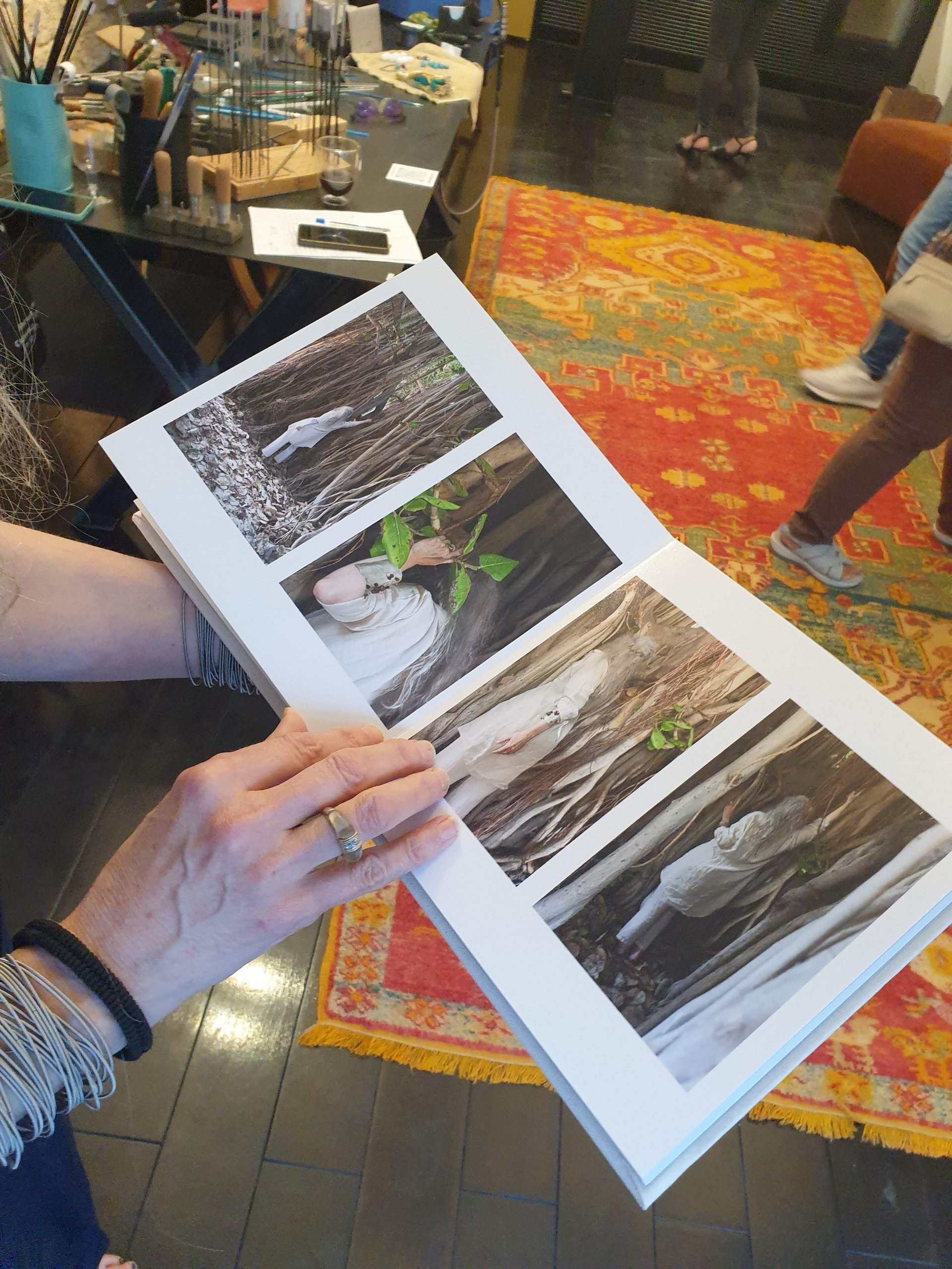 תערוכת הכניסיני בגלריית Yaara Open Studio